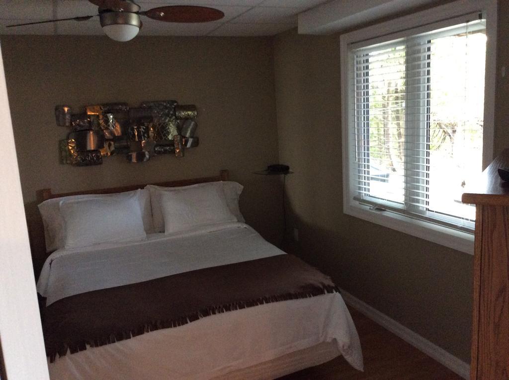 N' This On The Bay -Vacation Suite Wiarton Zewnętrze zdjęcie