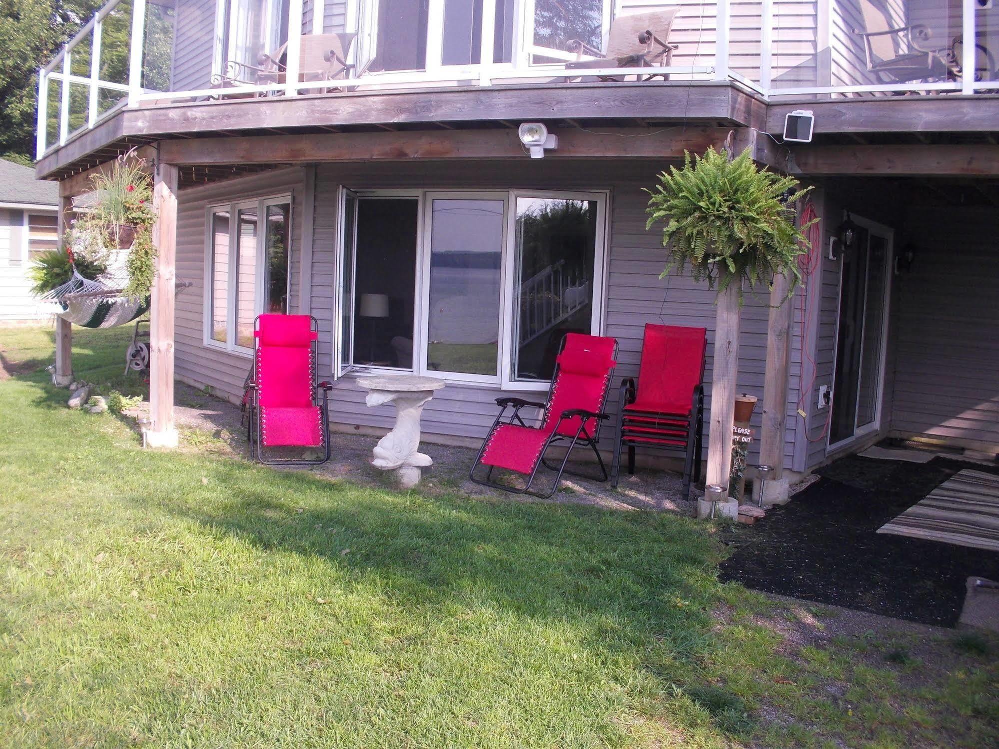 N' This On The Bay -Vacation Suite Wiarton Zewnętrze zdjęcie