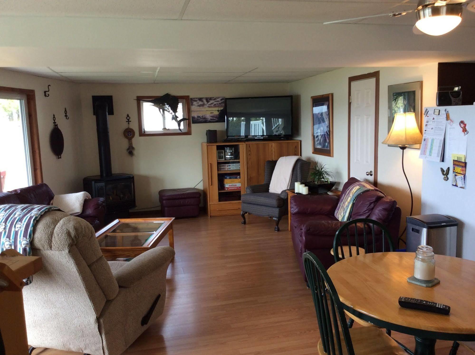 N' This On The Bay -Vacation Suite Wiarton Zewnętrze zdjęcie
